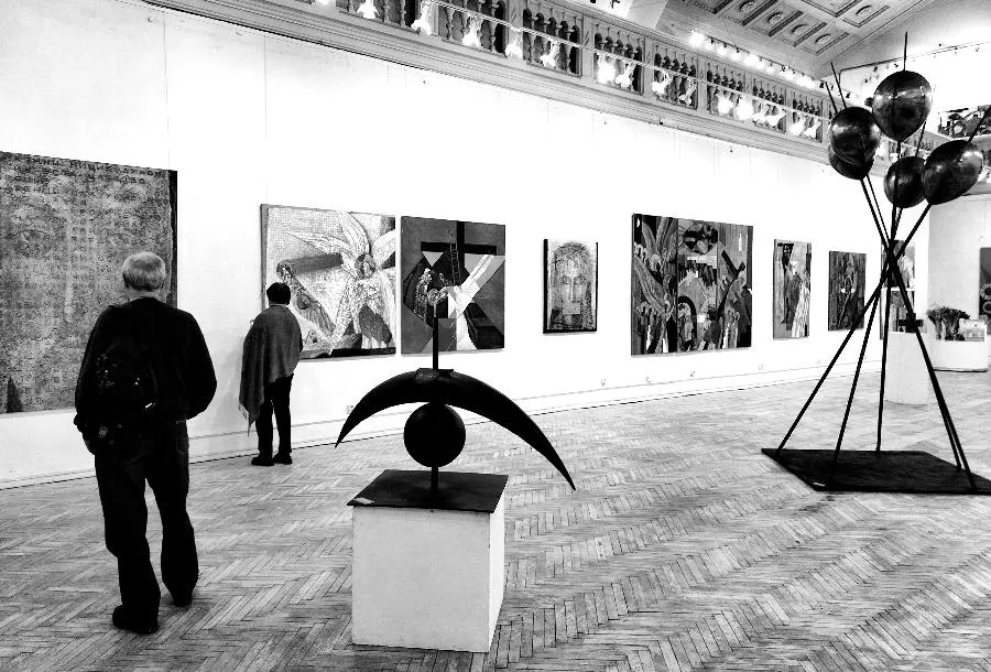 В Петербургском союзе художников открылась выставка Александра Кондурова «Музыка города» | ФОТО АВТОРА