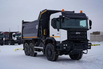 Лучшие времена для российского завода «Тойота Бошоку» уже позади — теперь придется перебиваться заказами от производителя мелкосерийного грузовика.