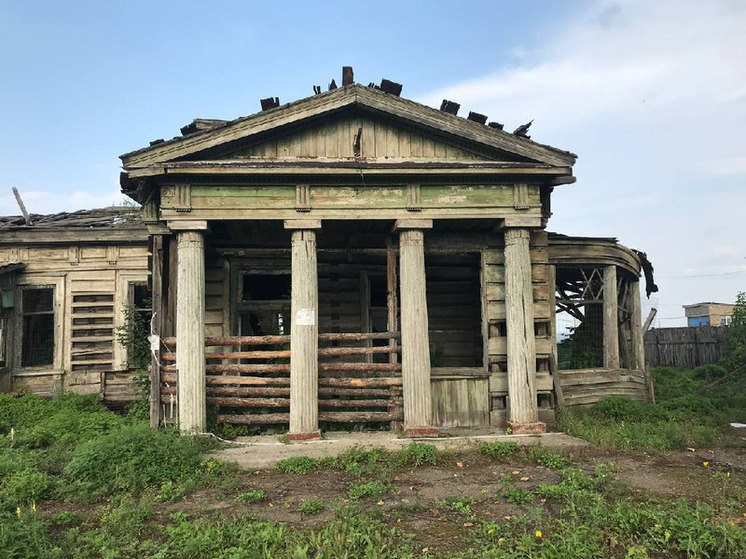 В Приангарье планируют сохранить дачу архитектора Рассушина