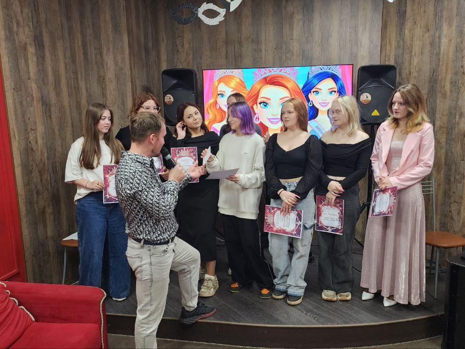 Кто победил в конкурсе красоты Молодежного центра «квАРТал»