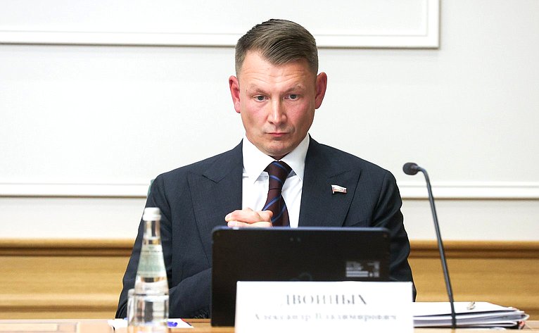 Александр Двойных