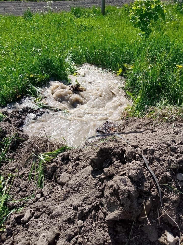 Водопровод в поселке под Сортавалой перебили во время раскопок: воды нет