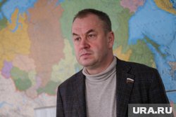 Со Свердловской областью Наумов пересекался неоднократно