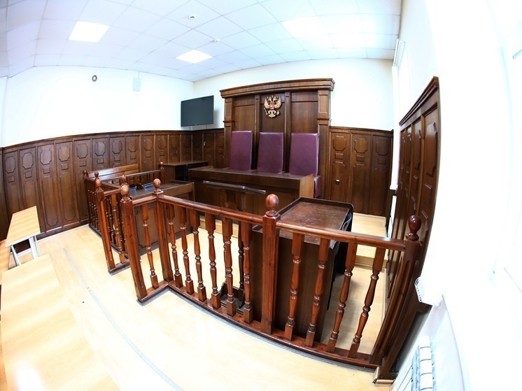 Четверо южноуральцев ответят в суде за хищение бюджетных денег