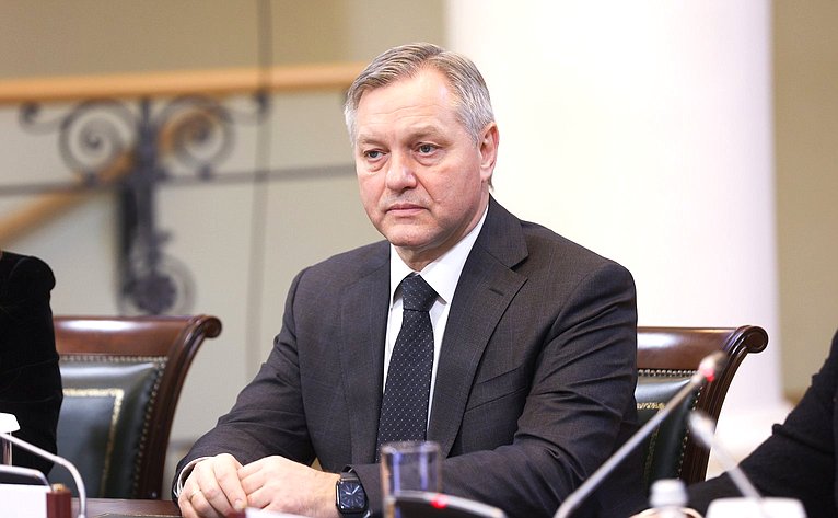 Встреча Председателя СФ Валентины Матвиенко с представителями отрасли легкой промышленности и креативных индустрий