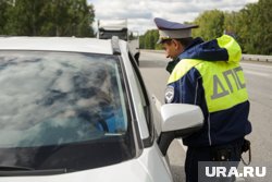 Челябинский водитель попытался дать взятку и был приговорен к штрафу