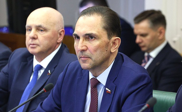 Андрей Хапочкин