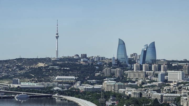 Азербайджан объявил в розыск эксперта, призывавшего Россию к ударам по республике