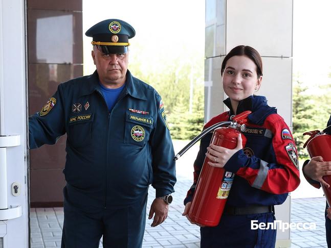 В Белгород завезли очередную партию огнетушителей - Изображение 2