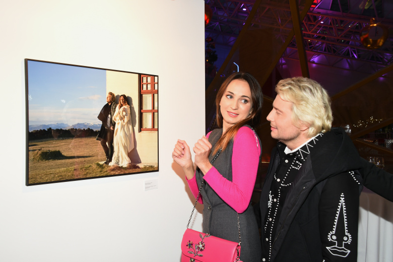 Бывшая невеста Баскова опубликовала фото с ним в постели