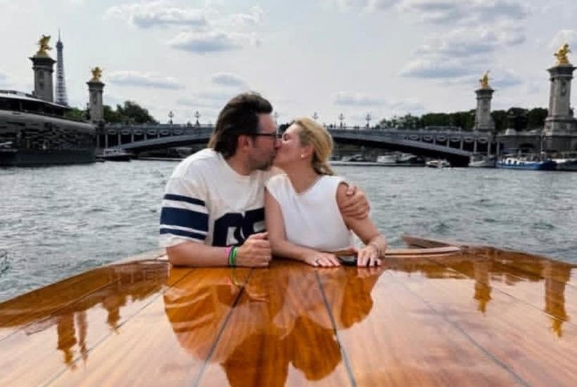 Телеведущий Андрей Малахов с женой