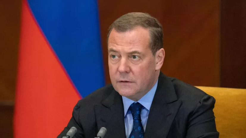 Медведев: за каждого убитого натовца на Украине нужно давать максимальную премию