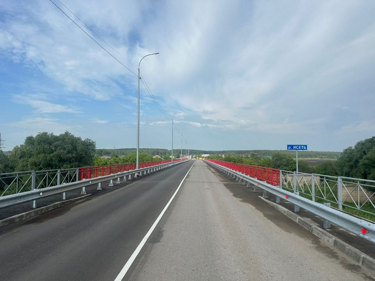 Также властями планируется проведение работ по ремонту дороги до села Верхняя Теча за 539 млн рублей