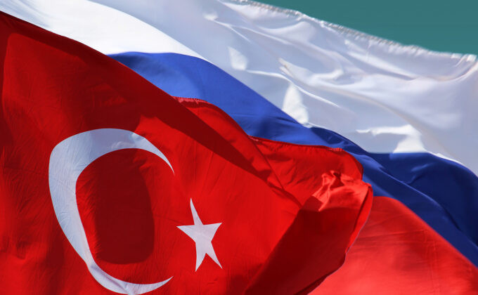 Ситуацию в Турции с картами «Мир» прокомментировал глава Ростуризма