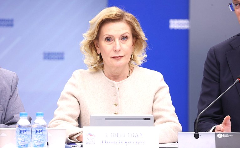 Инна Святенко