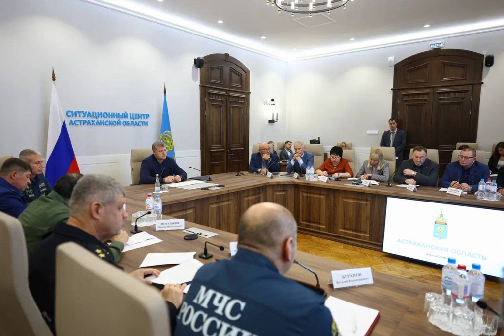 В Астрахани не торопятся выдвигать версии о причинах обрушения дома
