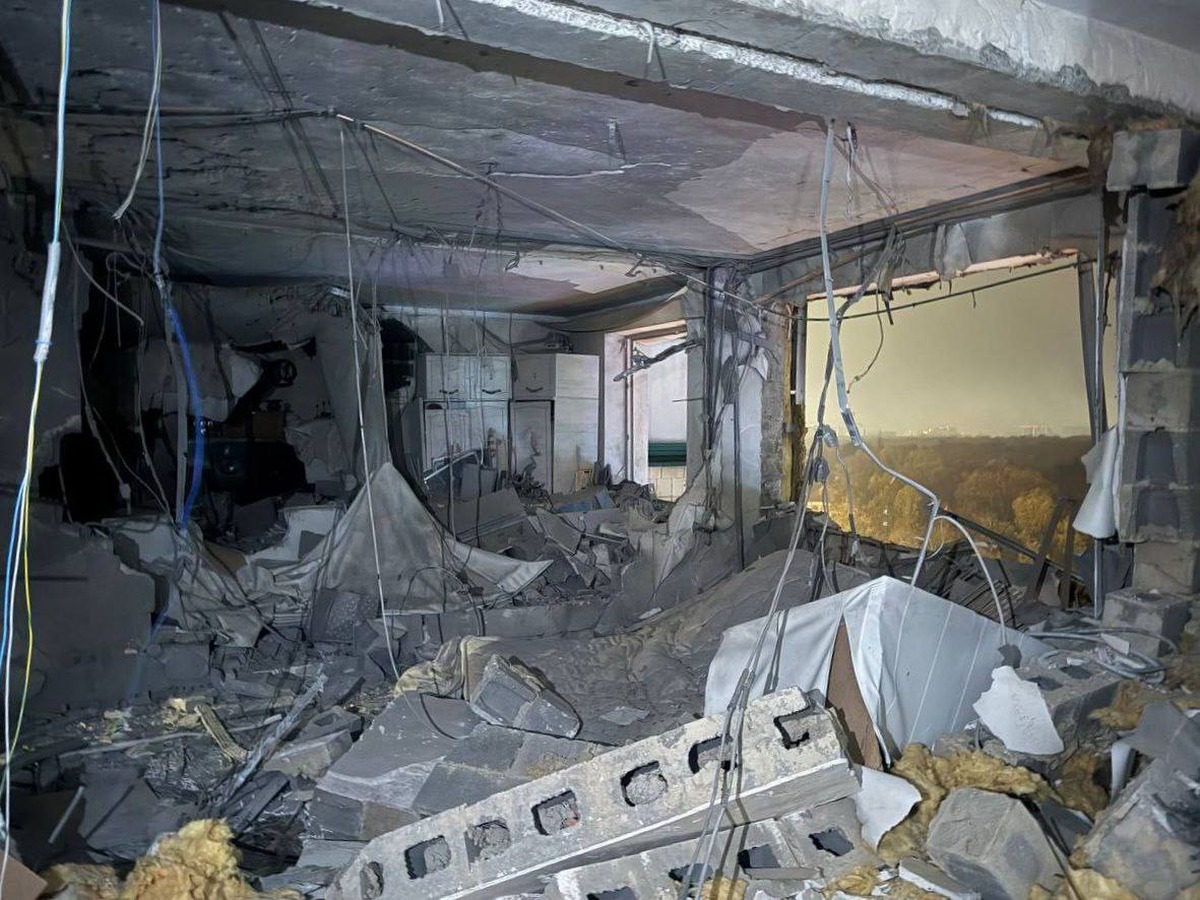 В Подмосковье беспилотник влетел в квартиру, пострадали 4 взрослых и ребенок