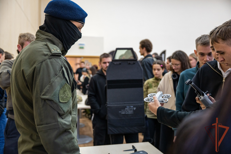 Мероприятия Всероссийского дня призывника прошли в Южном округе Росгвардии
