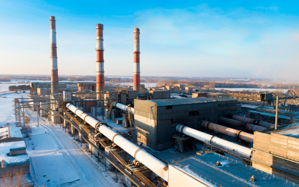 В честь 60-летия Топкинского цементного завода работники предприятия отмечены отраслевыми наградами НО «СОЮЗЦЕМЕНТ»