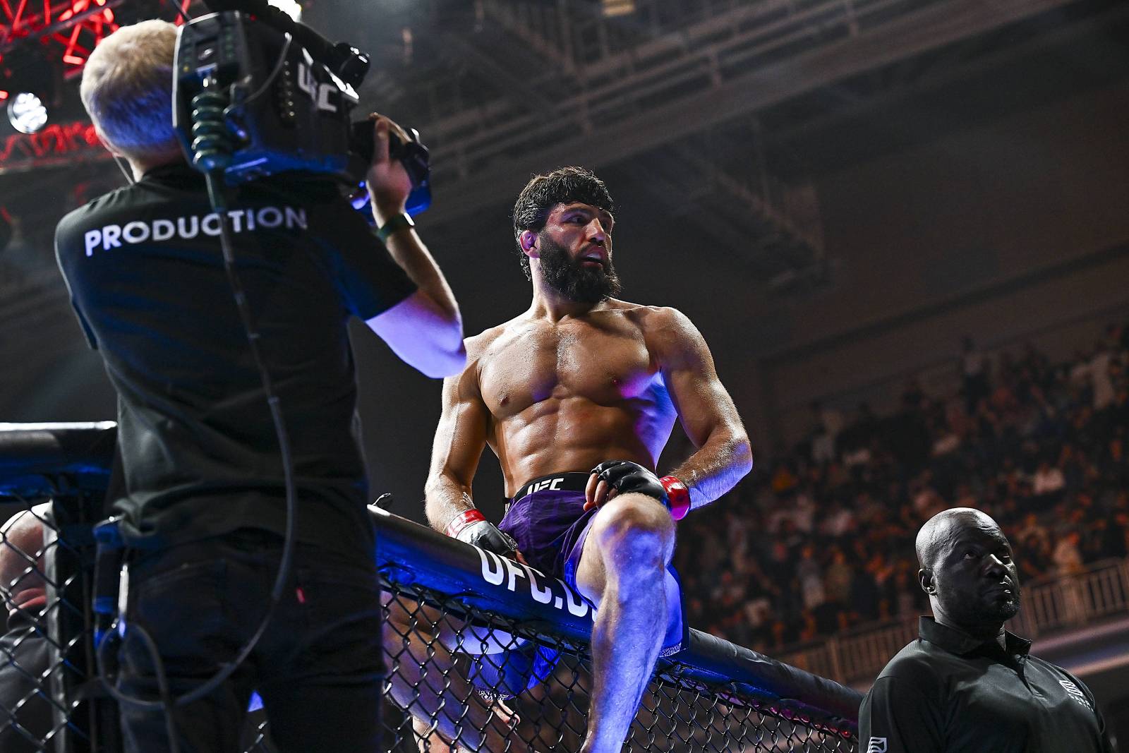 Царукян иронично обратился к Пимблетту перед его боем против Гэтжи