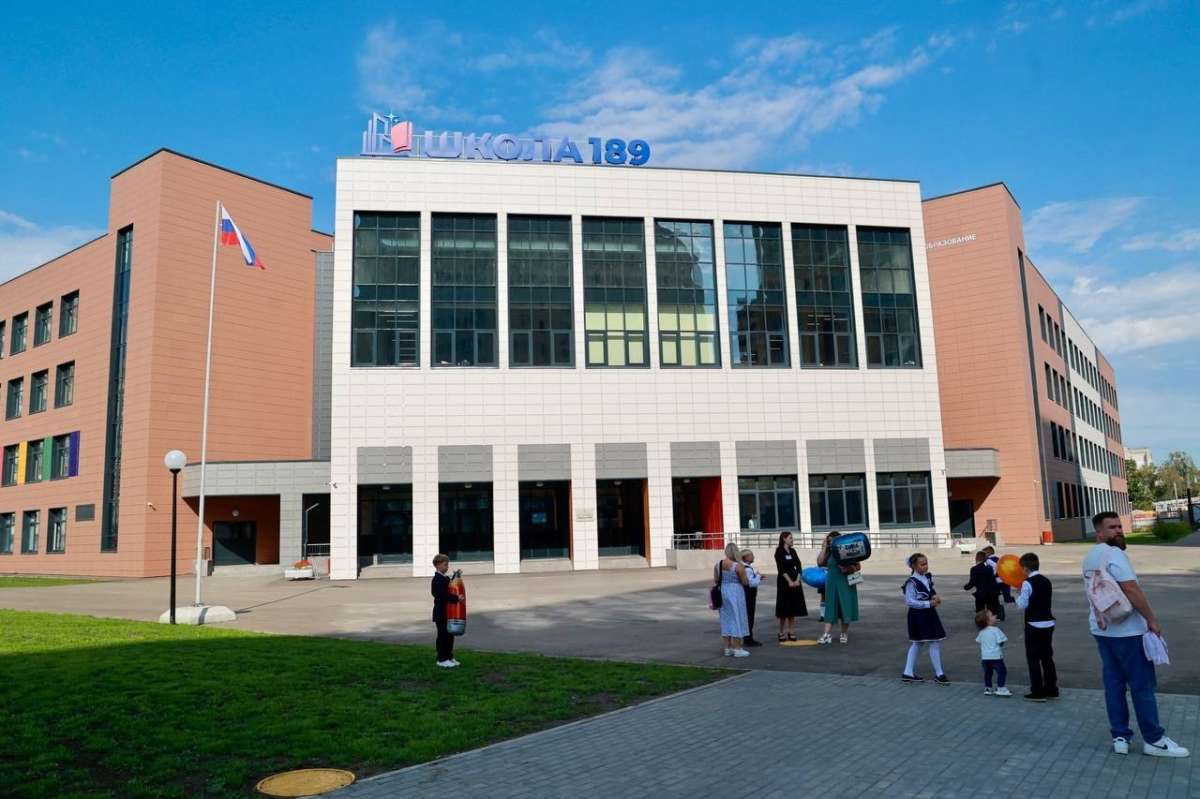 Школу на 1600 мест открыли в нижегородском Зените
