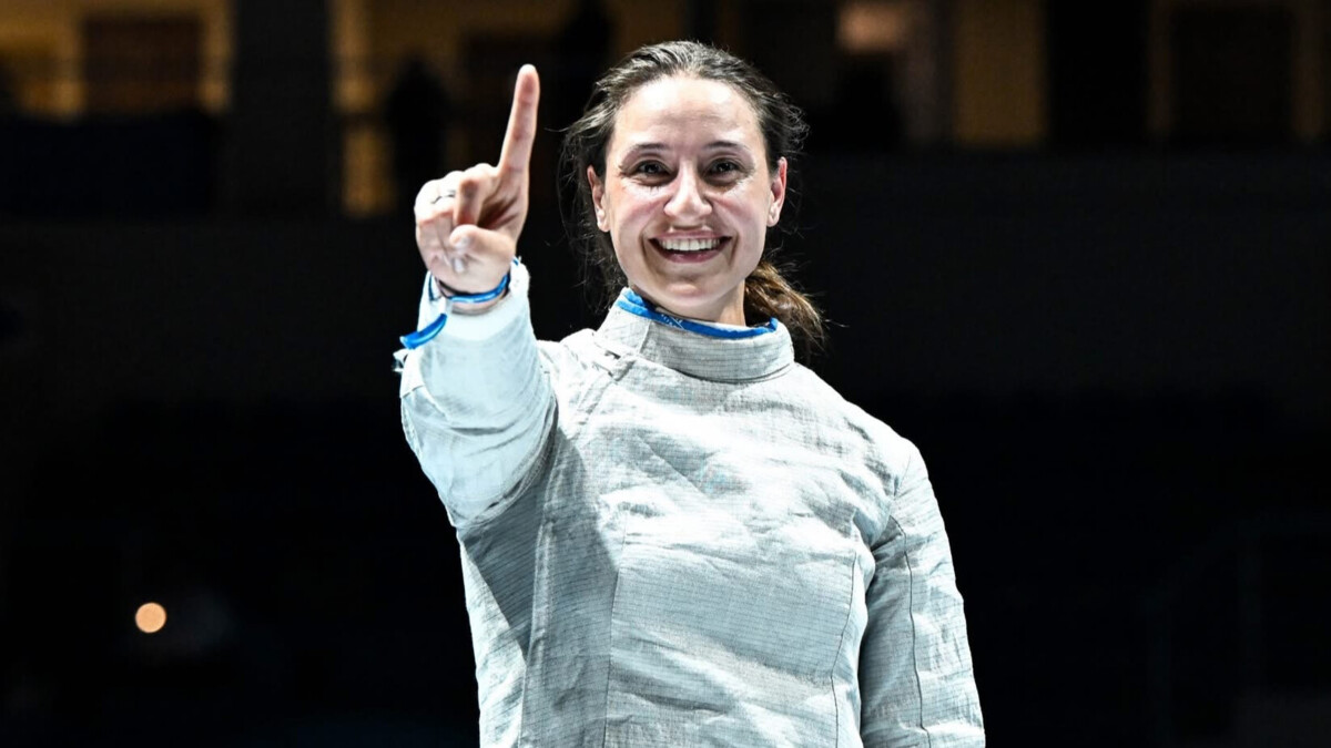 Российские спортсмены завоевали три медали на чемпионате мира по фехтованию в Грузии