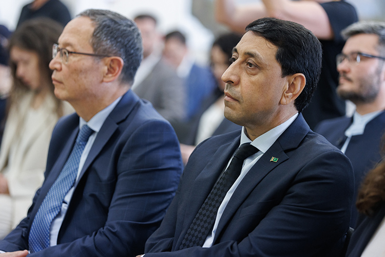 По мнению Гуйча Гараева, люди просто часто путают понятие «закрытость» и наличие визового режима