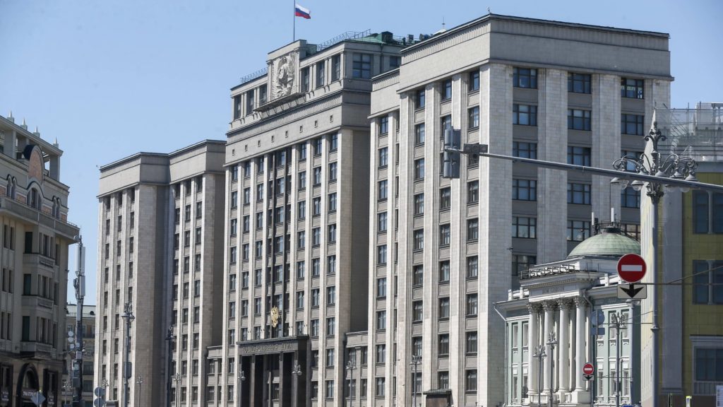 Депутат Дмитрий Гусев заявил, что фильм «Анора» держится на русских