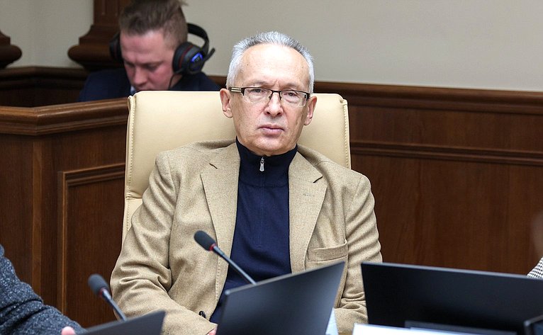 Совещание «Образовательный подход «Обучение служением»: проблемы и перспективы развития»