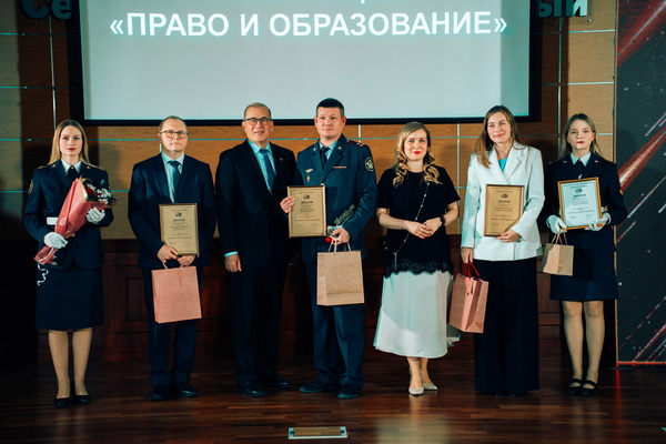 Начальник кафедры государственно-правовых дисциплин Пермского института ФСИН России стал лауреатом XXII Премии пермского профессионального клуба юристов «Юрист года-2024»