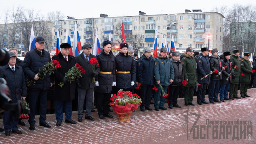 Дань памяти подвигам защитников Сталинграда отдали росгвардейцы Пензенской области