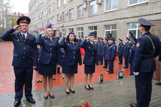 В омском УФСИН состоялась торжественная церемония принятия Присяги молодыми сотрудниками УИС