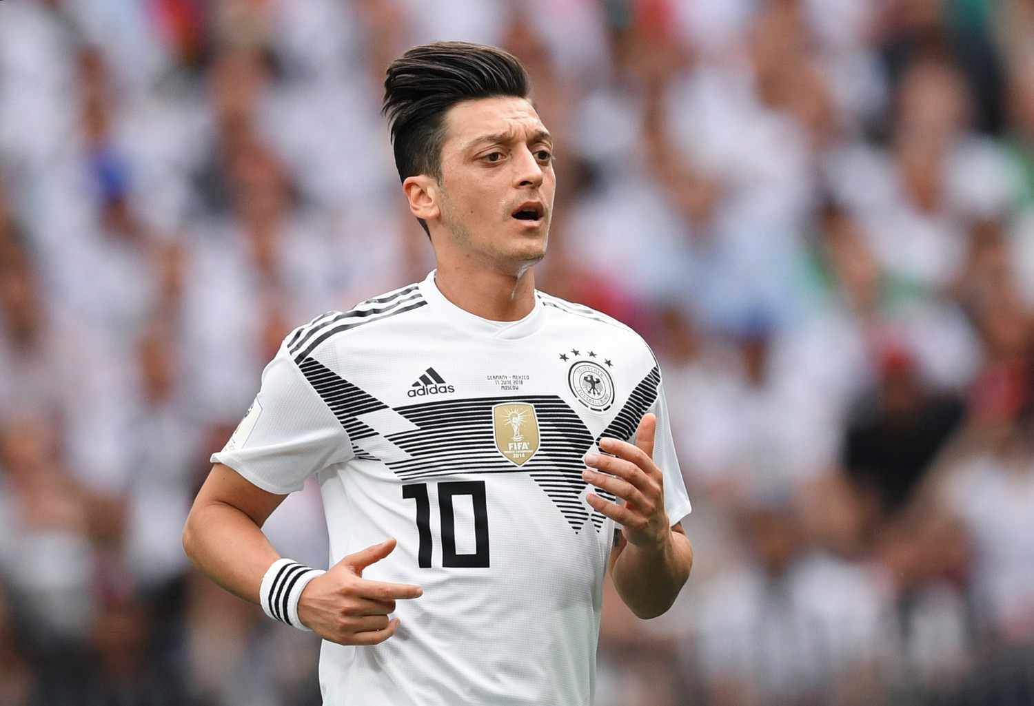 Игрок Ozil