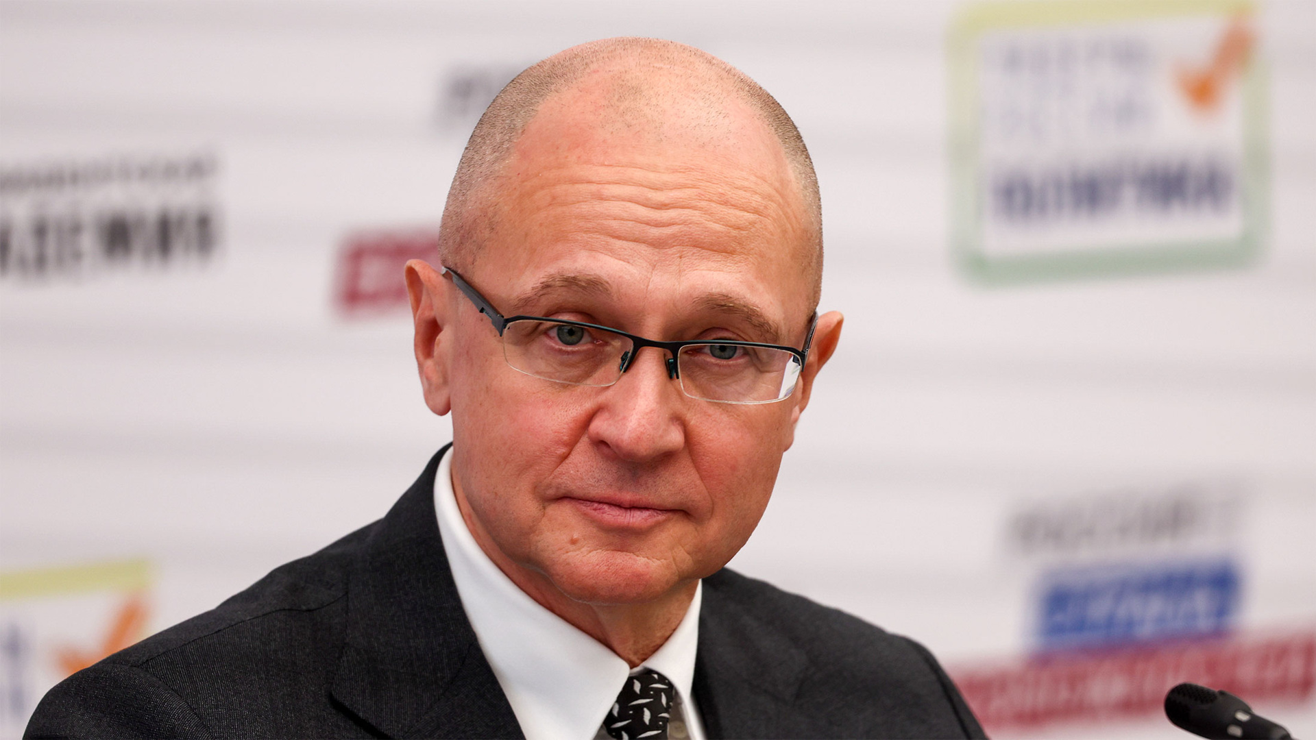 Кириенко: РФ лишила приобретенного гражданства за последние годы 3 тыс. человек