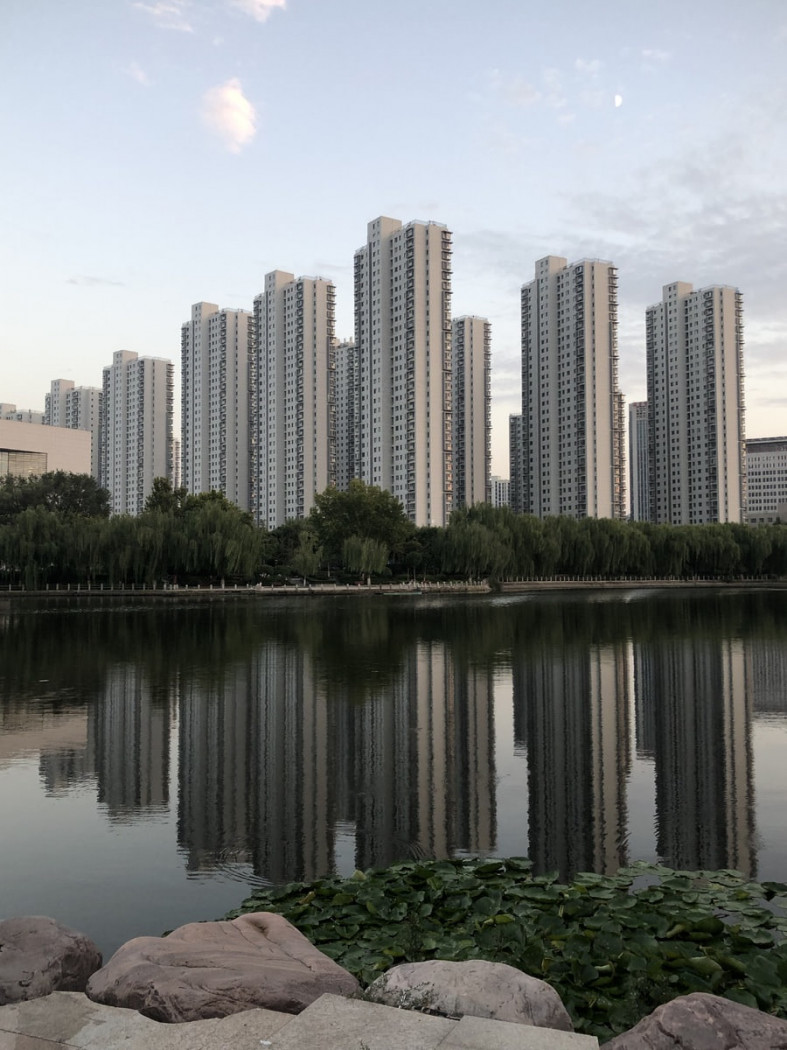 Преподаватель ННГАСУ продолжает вести курс графического дизайна в КНР