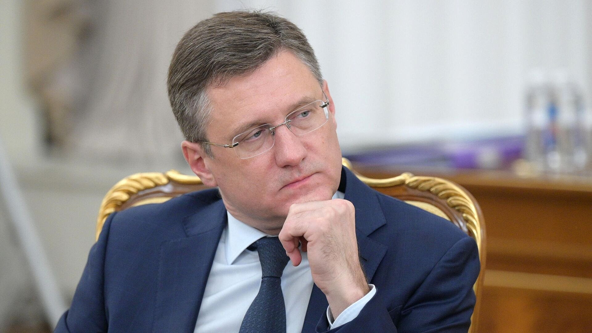 Новак назвал нормальной корректировку после высокого роста экономики