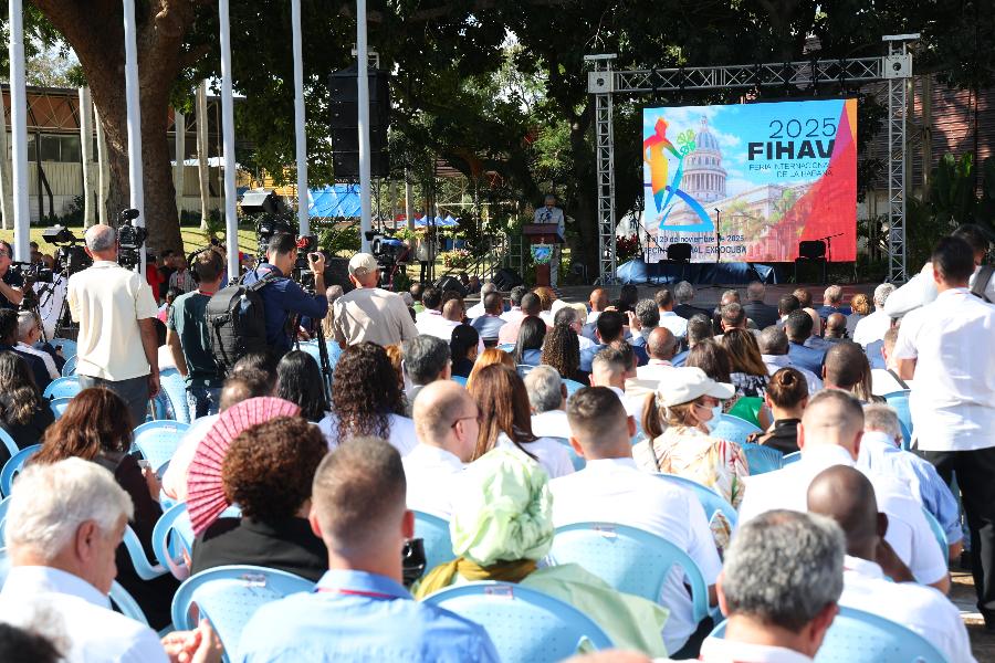 Александр Беглов: «Выставка FIHAV-2025 расширяет возможности экспорта петербургских предприятий» | ФОТО предоставлено пресс-службой губернатора Санкт-Петербурга