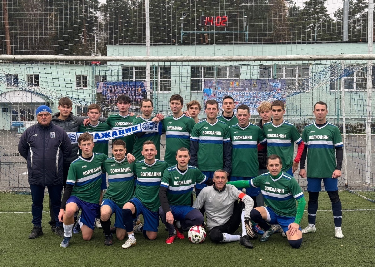 Чемпионат по футболу 8х8 завершился в Кинешме Ивановской области 