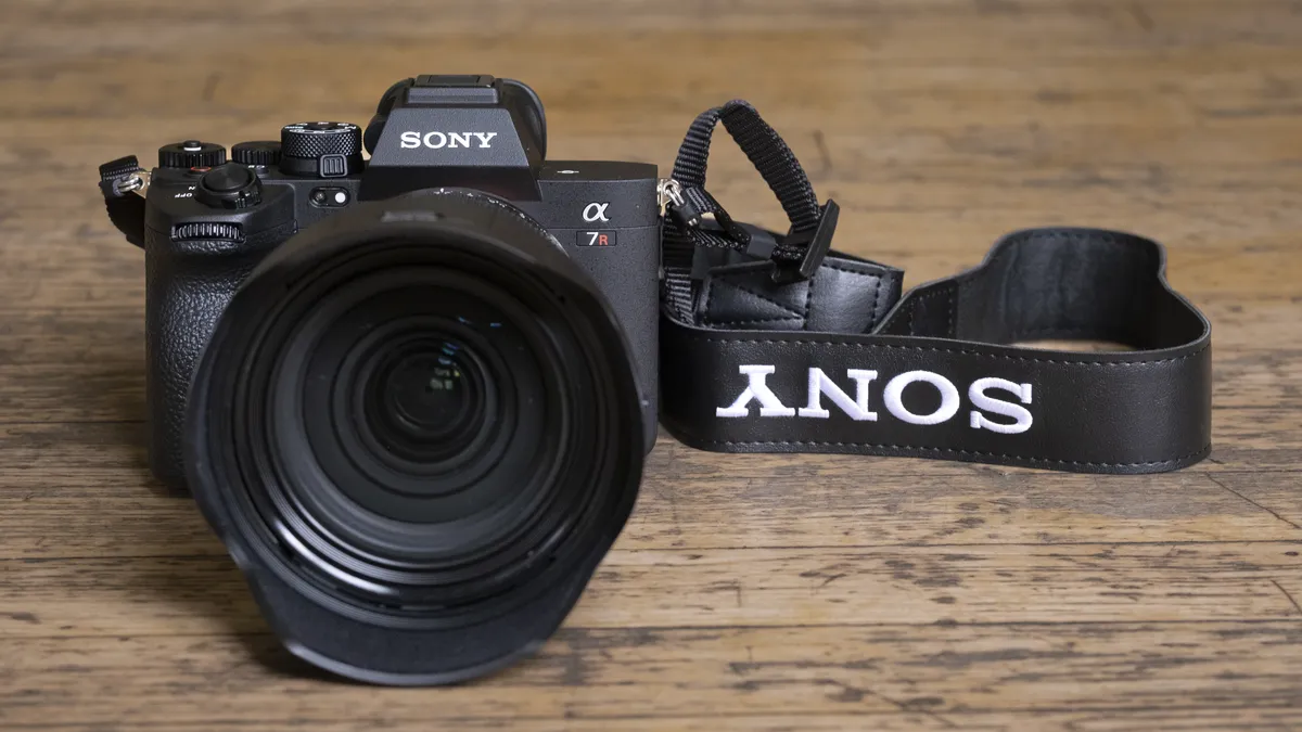 Sony A7R V