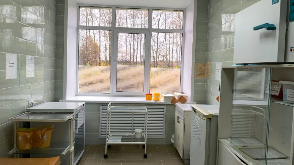 В Брянской области капитально отремонтировали Новодроковский ФАП