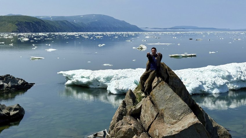 охотское море