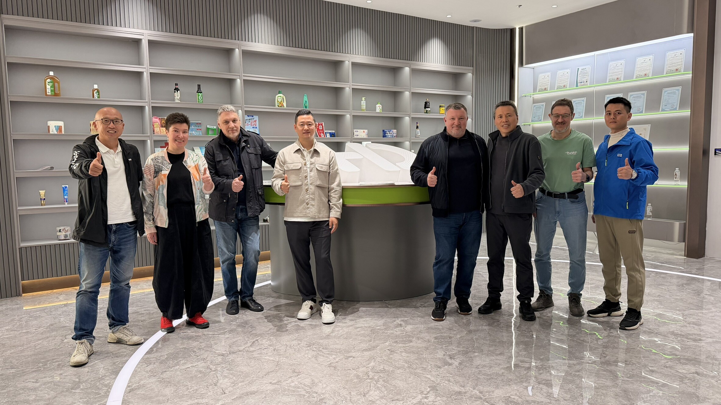 B2print стала эксклюзивным дистрибутором флексографских печатных машин Hyde