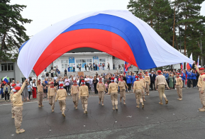 День Государственного флага Российской Федерации отметили в Хабаровском крае