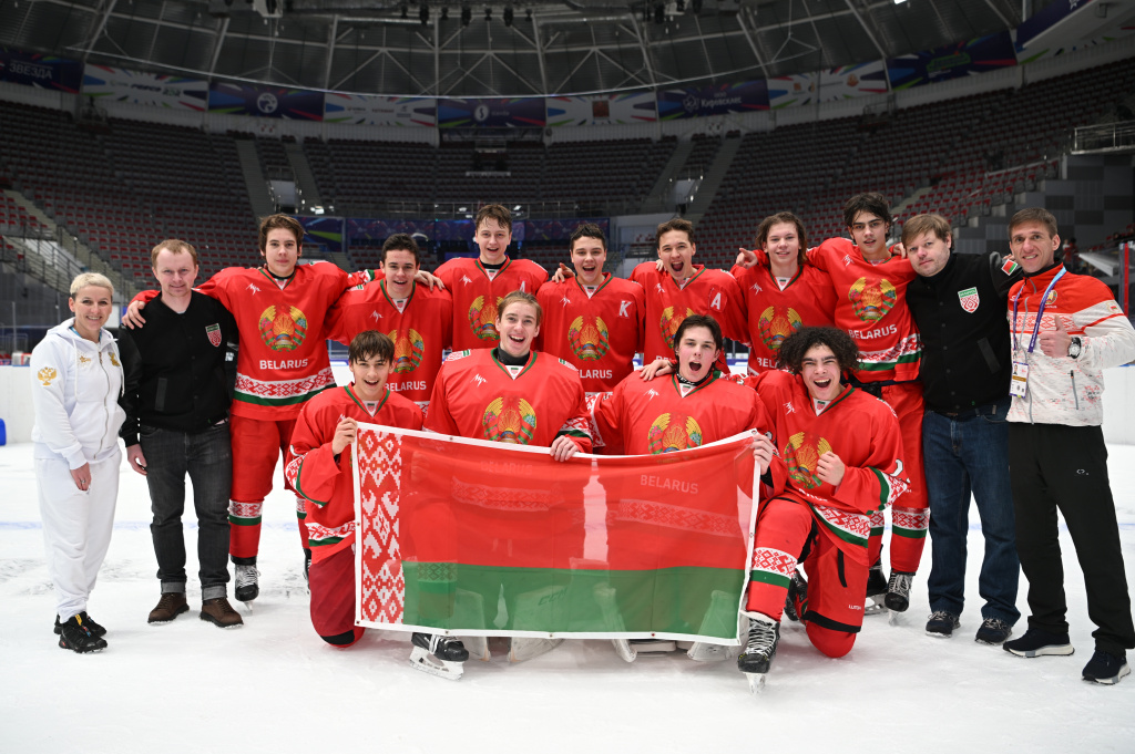 Белорусские хоккеисты стали победителями игр 