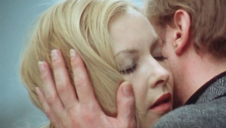 «Иронию судьбы, или C лёгким паром!».