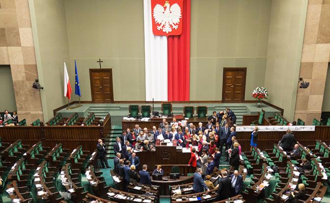 Из-за подозреваемого в подрыве «Северных потоков» сорвано заседание Сейма Польши