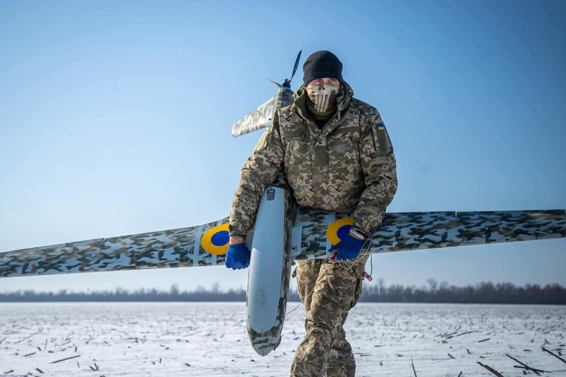 Военный эксперт связал с американцами попытки Украины атаковать Москву дронами