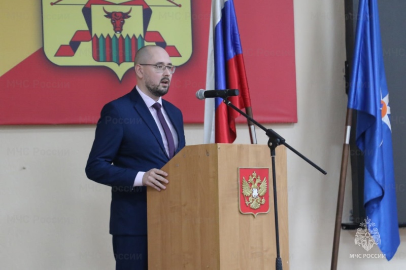 Сотрудники МЧС Забайкалья провели торжественное собрание, посвященное Дню гражданской обороны России