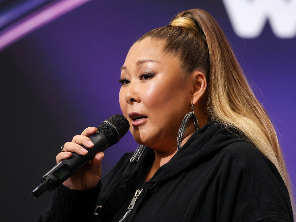 «Ему нужна настоящая забота»: Цой объявила о поиске жены из Кореи для Диброва