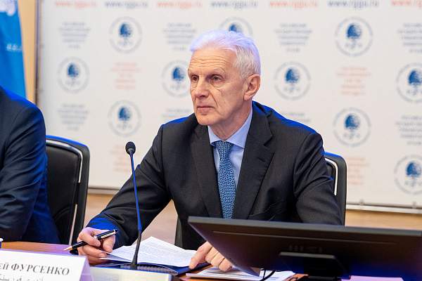 «Искренняя дружба и растущий интерес»: Россия и Иран делают ставку на совместное будущее в науке и гуманитарной сфере